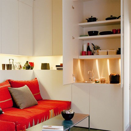 Un Mini Appartamento In Appena 18 Mq Design And More Interior Design Arredamento Casa